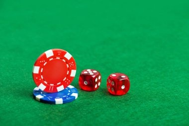 glowby platform dashboard showing unified account balance, sportsbook markets, live-dealer tables, and slot games.